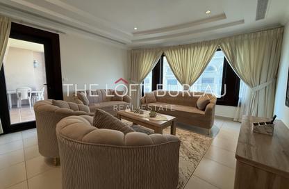 Apartment - 1 Bedroom - 3 Bathrooms for rent in West Porto Drive - Porto Arabia - The Pearl Island - Doha