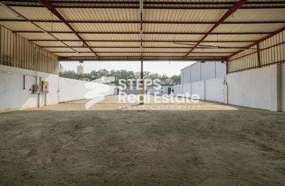 Warehouse - Studio - 1 Bathroom for rent in Industrial Area 4 - Industrial Area - Industrial Area - Doha