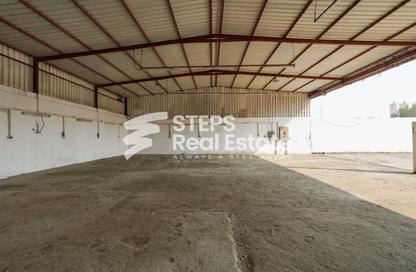 Warehouse - Studio - 1 Bathroom for rent in Industrial Area 4 - Industrial Area - Industrial Area - Doha