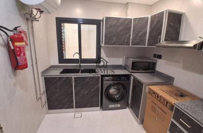 Apartment - 2 Bedrooms - 2 Bathrooms for rent in Hiteen Street - Al Muntazah - Doha
