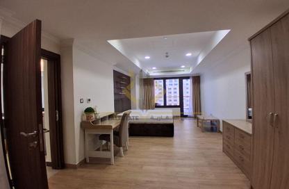Apartment - 1 - 2 for rent in West Porto Drive - Porto Arabia - The Pearl Island - Doha