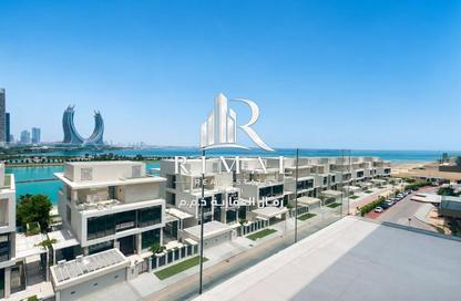 Apartment - 2 Bedrooms - 3 Bathrooms for rent in Crystal Residence - Gewan Island - The Pearl Island - Doha Apartment - 2 Bedrooms - 3 Bathrooms for rent in Crystal Residence - Gewan Island - The Pearl Island - Doha