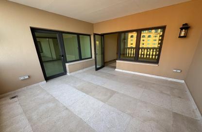 Apartment - 2 Bedrooms - 3 Bathrooms for rent in Tower 16 - Porto Arabia - The Pearl Island - Doha Apartment - 2 Bedrooms - 3 Bathrooms for rent in Tower 16 - Porto Arabia - The Pearl Island - Doha