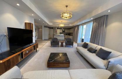 Apartment - 2 Bedrooms - 3 Bathrooms for rent in Marina Tower 23 - Marina District - Lusail
