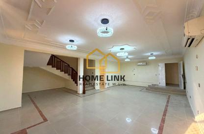 Villa - 7+ Bedrooms - 7 Bathrooms for rent in Onaiza - Onaiza - Doha