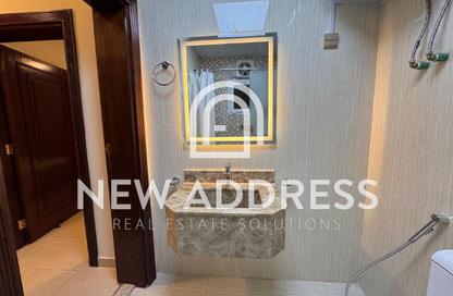 Apartment - 2 Bedrooms - 3 Bathrooms for rent in Madinat Khalifa - Doha
