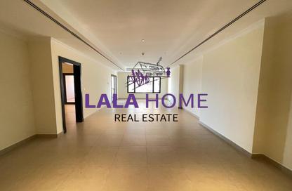 Apartment - 1 Bedroom - 2 Bathrooms for rent in West Porto Drive - Porto Arabia - The Pearl Island - Doha Apartment - 1 Bedroom - 2 Bathrooms for rent in West Porto Drive - Porto Arabia - The Pearl Island - Doha