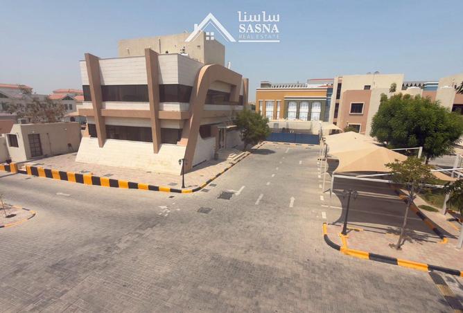 58578371 - Property Main Image