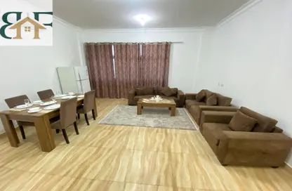 شقة - 2 غرف نوم - 2 حمامات للايجار في شارع المطار القديم - طريق المطار القديم - الدوحة