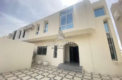Villa - 3 Bedrooms - 3 Bathrooms for rent in Al Maamoura - Al Maamoura - Doha