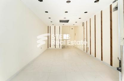 Shop - Studio - 1 for rent in Bu Hamour Street - Abu Hamour - Doha