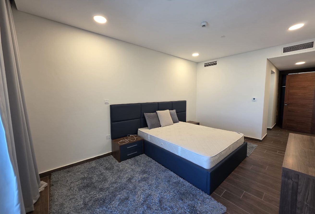 COZY 2 BHK FF FRONT OF TRAM AND GREOCERY TITLEDEED thumbnail 17
