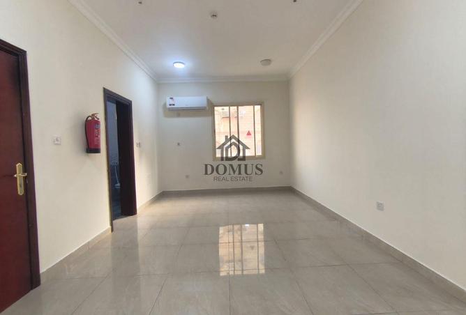 1032003 - Property Image 3