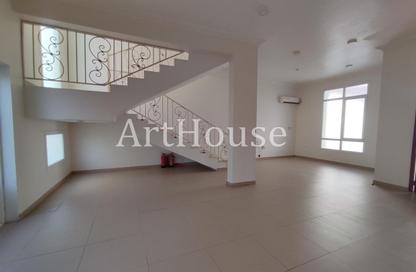 Villa - 3 Bedrooms - 4 Bathrooms for rent in Al Aziziyah - Al Aziziyah - Doha