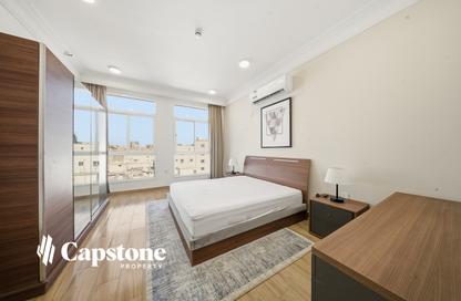 Apartment - 2 Bedrooms - 2 Bathrooms for rent in Bin Dirham 1 - Al Mansoura - Doha