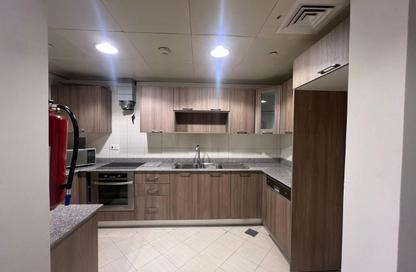 Apartment - 1 Bedroom - 2 Bathrooms for rent in East Porto Drive - Porto Arabia - The Pearl Island - Doha