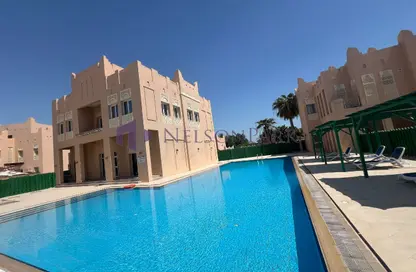 Villa - 4 Bedrooms - 5 Bathrooms for rent in East Gate - West Bay Lagoon - Doha