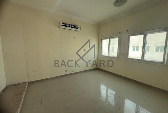 984625 - Property Image 2
