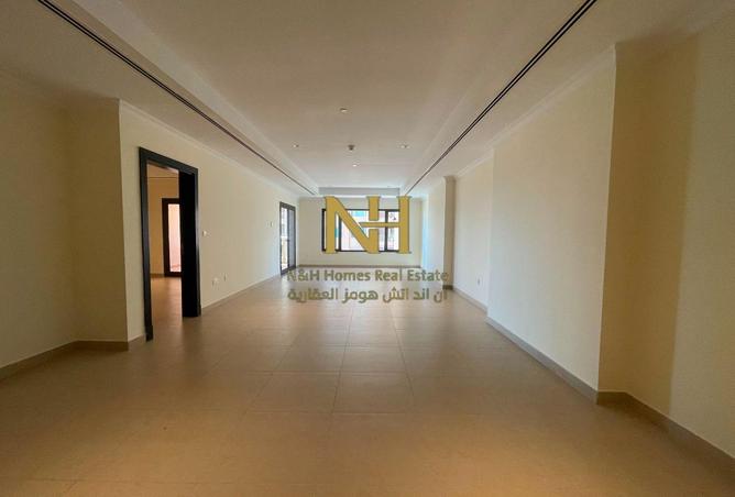 56927549 - Property Image 2