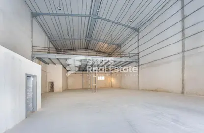 Warehouse - Studio - 1 Bathroom for rent in East Industrial Street - Birkat Al Awamer - Al Wakra