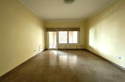 Apartment - 2 Bedrooms - 3 Bathrooms for rent in East Porto Drive - Porto Arabia - The Pearl Island - Doha