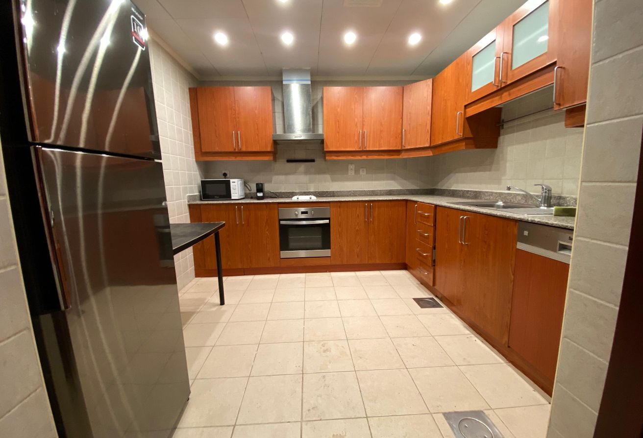 1 BHK Furnished Apartment| Porto Arabia |QAR 7,500 thumbnail 9