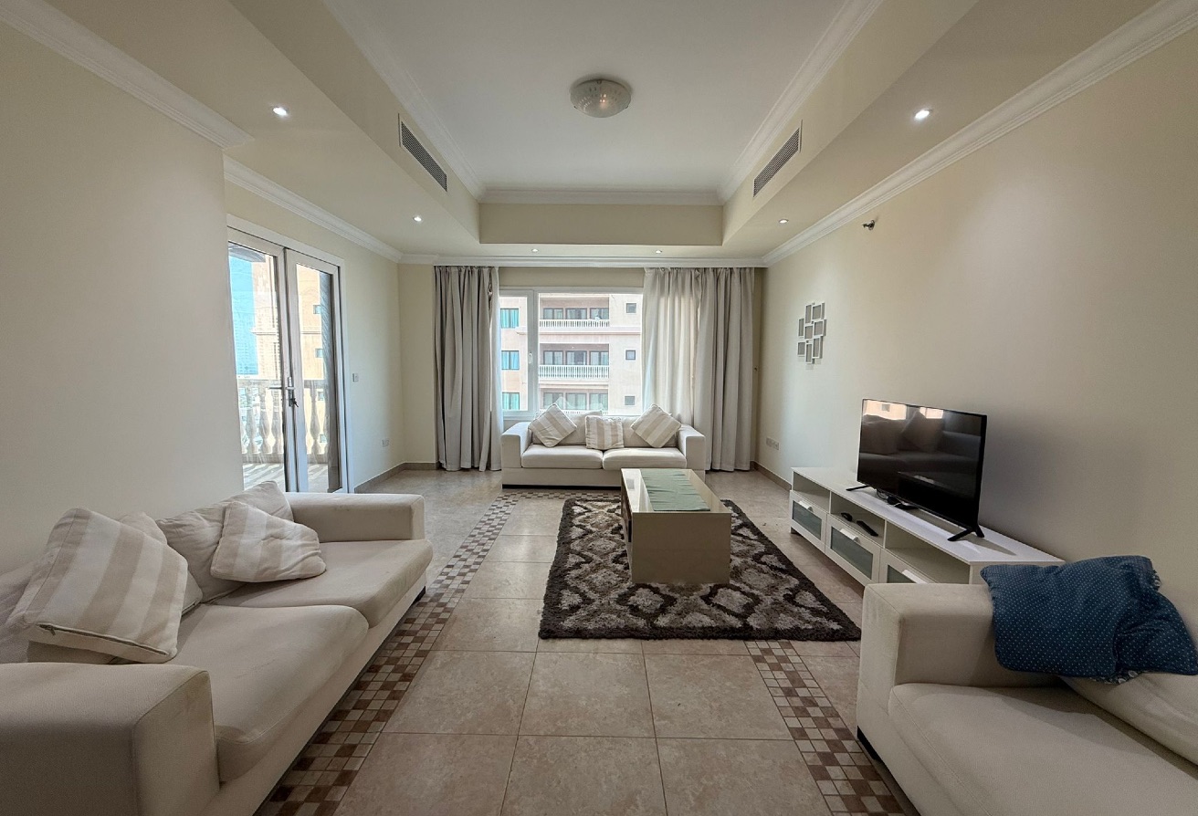 Exclusive2BR with Terrace Porto Arabia Near Mosque thumbnail 12