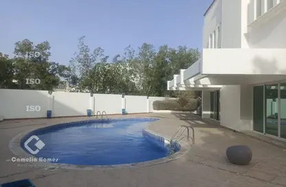 Compound - 6 Bedrooms - 7 Bathrooms for rent in Al Dafna - Al Dafna - Doha