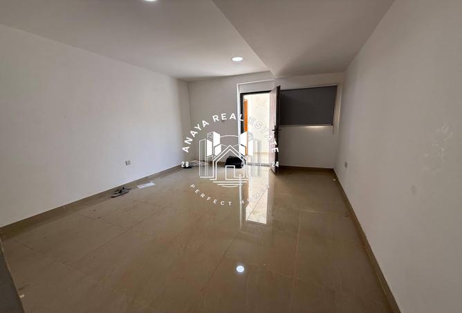 51525238 - Property Image 3