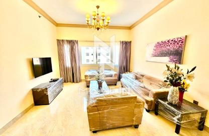 Apartment - 2 Bedrooms - 2 Bathrooms for rent in Al Sadd Road - Al Sadd - Doha