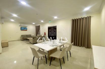 Villa - 6 Bedrooms - 6 Bathrooms for rent in Al Kheesa - Al Kheesa - Umm Salal Mohammed