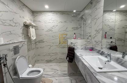 Apartment - 2 Bedrooms - 3 Bathrooms for sale in Lusail Marina Heights - Marina District - Lusail Apartment - 2 Bedrooms - 3 Bathrooms for sale in Lusail Marina Heights - Marina District - Lusail