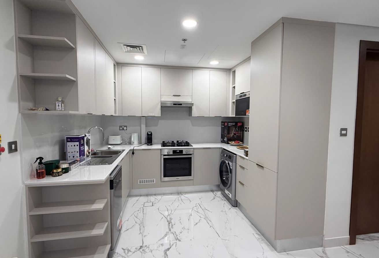 PAY JUST 1.1M , READY TO MOVE IN MARINA LUSAIL thumbnail 5