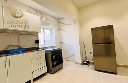 Apartment - 1 Bedroom - 1 Bathroom for rent in Umm Ghwailina Comm - Umm Ghuwalina - Umm Ghuwailina - Doha