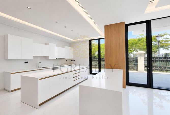 61280387 - Property Image 2