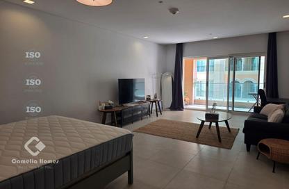 Apartment - Studio - 1 Bathroom for rent in Viva Bahriyah - The Pearl Island - Doha