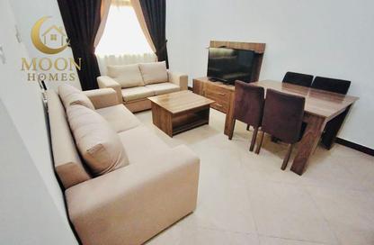 Apartment - 1 - 2 for rent in Umm Ghuwailina 4 - Umm Ghuwailina - Doha