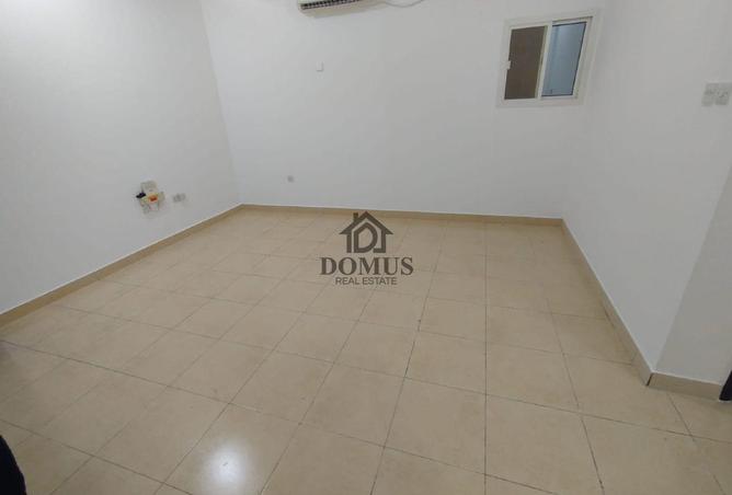 52043981 - Property Image 2