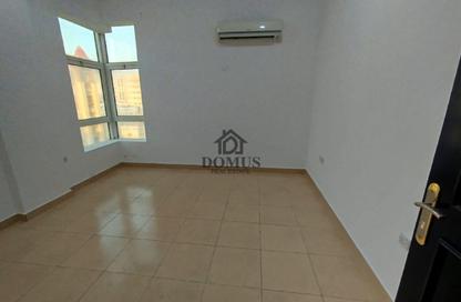 Apartment - 2 Bedrooms - 2 Bathrooms for rent in Hiteen Street - Al Muntazah - Doha