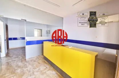 Office Space - 2 Bedrooms - 1 Bathroom for rent in Al Tabari Street - Fereej Bin Omran - Doha