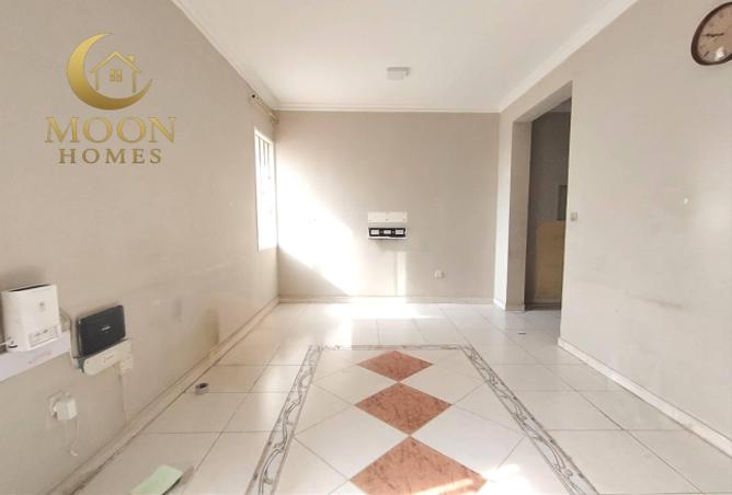 1017011 - Property Image 2