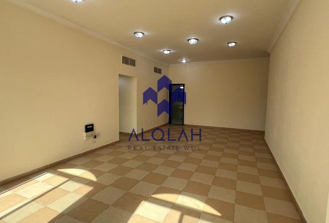 1012393 - Property Image 3