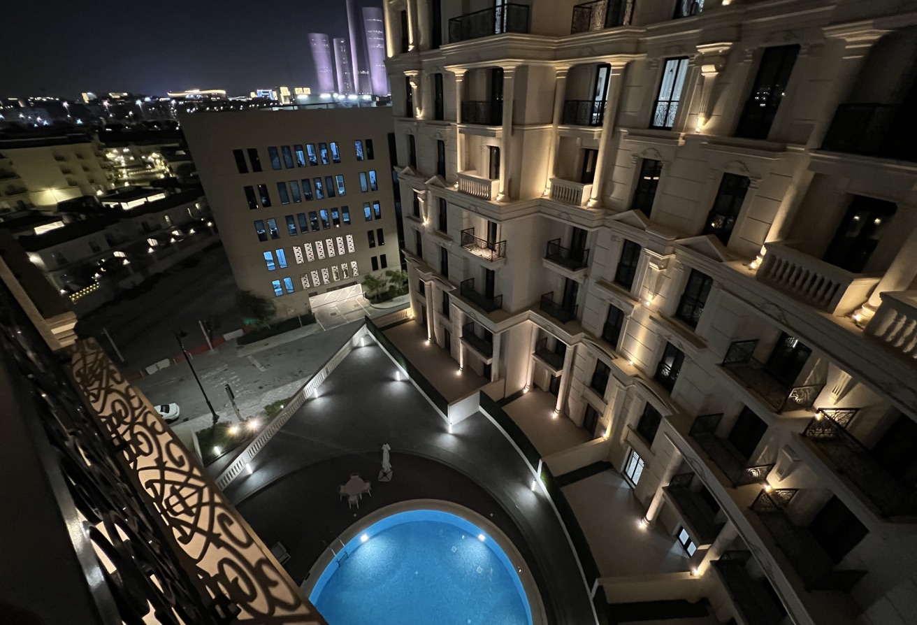 LUXURIOUS 1BHK VENDOM MALL | 8K INCLUDING BILLS thumbnail 12