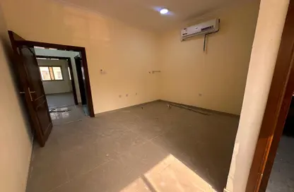 Apartment - Studio - 1 Bathroom for rent in Al Kharaitiyat - Al Kharaitiyat - Umm Salal Mohammed