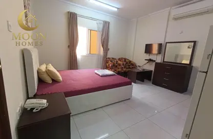 Apartment - 1 Bathroom for rent in Umm Ghwailina Comm - Umm Ghuwalina - Umm Ghuwailina - Doha