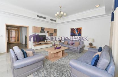 Compound - 4 Bedrooms - 4 Bathrooms for rent in Al Dana st - Muraikh - AlMuraikh - Doha