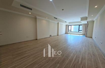Apartment - 1 - 2 for rent in East Porto Drive - Porto Arabia - The Pearl Island - Doha Apartment - 1 - 2 for rent in East Porto Drive - Porto Arabia - The Pearl Island - Doha