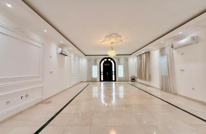 Villa - 7+ - 7+ for rent in Al Dafna - Al Dafna - Doha Villa - 7+ - 7+ for rent in Al Dafna - Al Dafna - Doha
