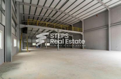 Warehouse - Studio - 1 Bathroom for rent in East Industrial Street - Birkat Al Awamer - Al Wakra