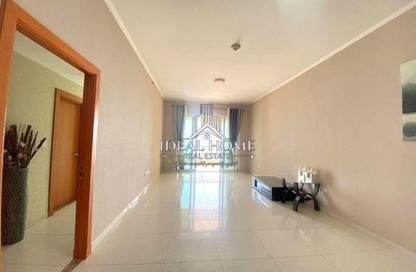 Apartment - 2 Bedrooms - 3 Bathrooms for rent in Viva West - Viva Bahriyah - The Pearl Island - Doha
